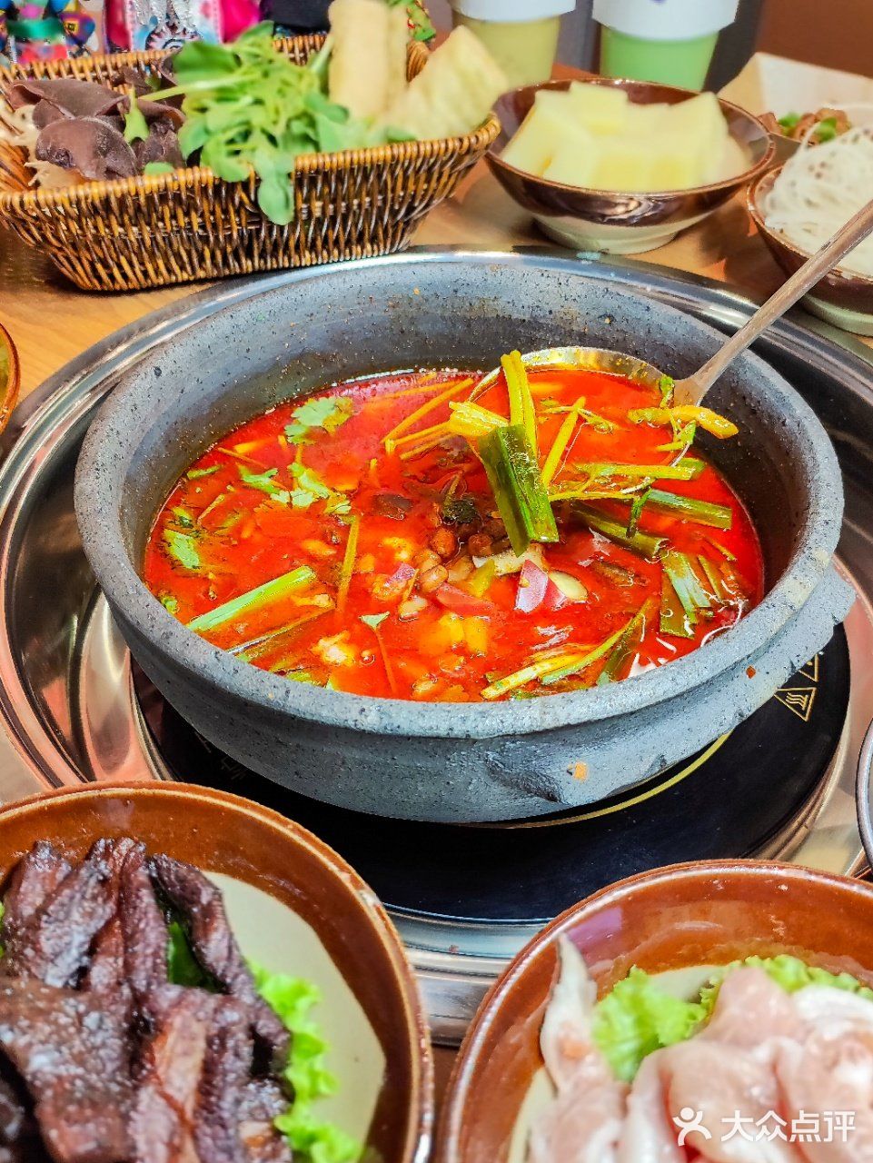 夏日酸爽，令人惊艳的安顺夺夺粉火锅!