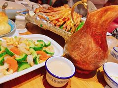 -蒙亨·手把肉·蒙古包文化主题餐厅(天恒广场店)