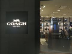 -COACH蔻驰(恒隆广场店)