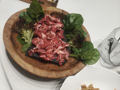 -红鼎豆捞·非遗鲍皇汤火锅(宝丰路店)