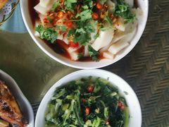-岩保农家乐