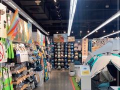 -迪卡侬(西三旗店)
