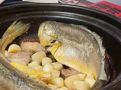 金榜黄花鱼-恭喜上堓砂锅焗·海鲜大排档(闵行龙湖店)