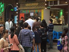 等位区-陈光记烧腊(长寿路店)