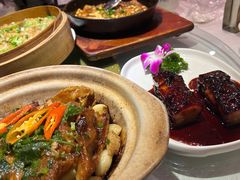 招牌砂锅鱼头排骨-鸽味轩·粤菜小馆(高楼门总店)