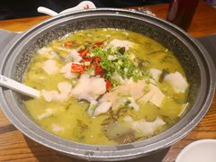 -渝是乎川渝小炒(新世界百货望京店)