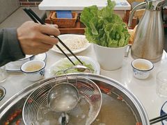 -唔品潮汕自助牛肉火锅(洪文店)