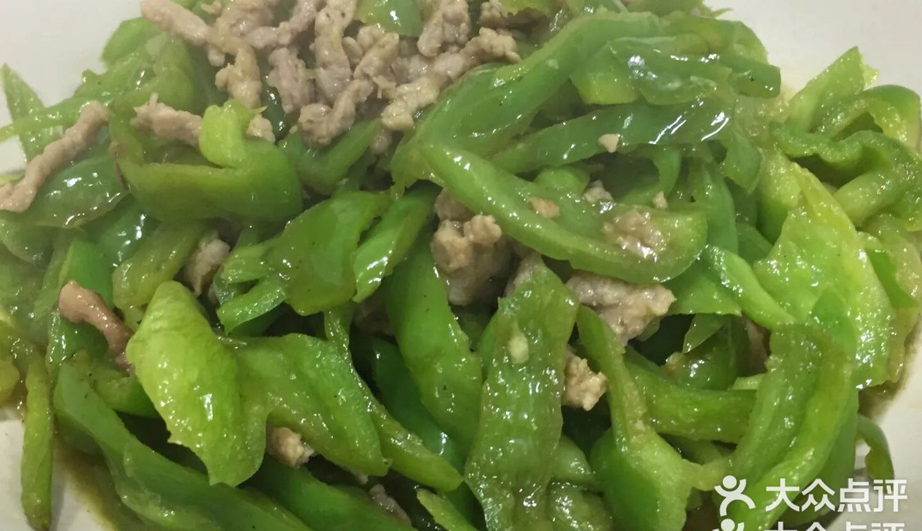 青椒肉丝是非常省力的，清爽鲜美