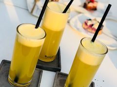 -UNI UNI(环亚凯瑟琳店)