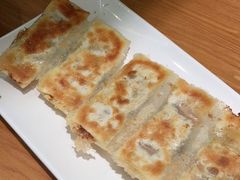 -诚铭记·虾仁汤包·成都小吃(融创店)