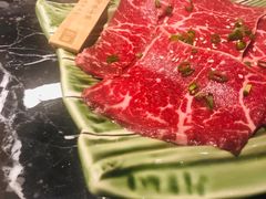 -山川小町·极番烧肉(新地假日广场店)