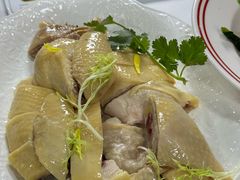 -明本湛江鸡•海鲜小厨(陈家祠店)