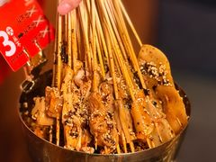 -何师烧烤Pro ·江湖川菜·小龙虾·精酿啤酒(太古里旗舰店)
