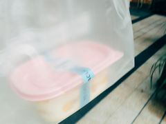 -蜜蜂小象·榴莲千层蛋糕(时代汇11栋店)