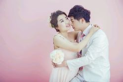 -苏菲亚婚纱影楼尊爵店(昆区店)