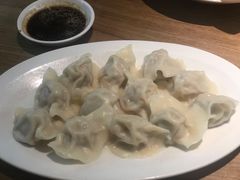 酸菜土猪肉水饺-上关雪東北菜(中房金谊店)