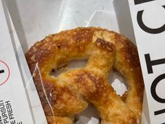 -HOT CRUSH趁热集合·现烤面包(环球港店)