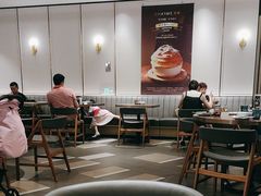 -港丽餐厅(正大店)