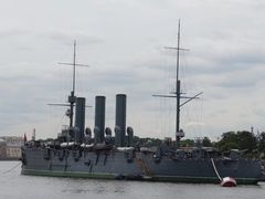 -阿芙乐尔号巡洋舰