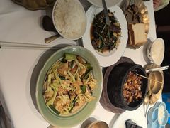 -桂满陇·手作小笼包&江南叫花鸡(中山公园店)