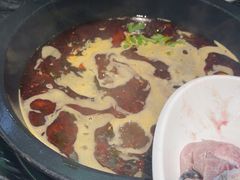 -老船舫·现做活鲜鱼馆(东郊记忆店)