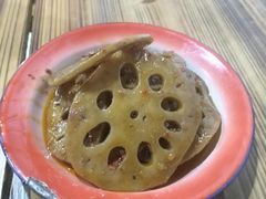 -老三样·美食研究中心(世贸路店)