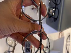 -罗伯特眼镜·蔡司官方授权(前海桂湾店)
