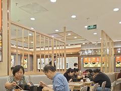 -花馬肆.云南过桥米线(汉神购物广场现场熬汤店)