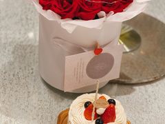 草莓奶油-布歌东京(益田假日店)