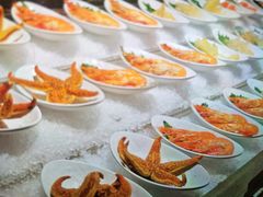 -雍容荟活波龙自助餐(IFS黑金店)