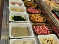 自助取餐区-四海酒家生态粤菜