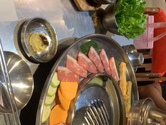 -哈哈碳都·牛肋条无限自助烤肉(台江万达店)