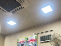 大堂-老七饭馆(光荣道总店)