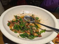 -爱碗亭·鲜炒湖南菜(壹城中心店)