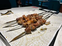 馕坑铁签子羊肉串-阿里疆Alijiang·丝路美食·异域风情·清真(长楹天街店)