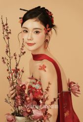 -雪中彩影婚纱摄影·微光艺术中心