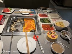 -海底捞火锅(八佰伴店)