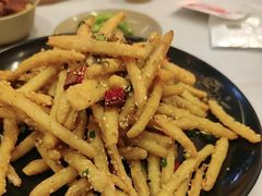 -一棠龙虾•王牌虾球(光谷天地店)