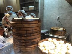 李与白酱肉包-李与白包子铺(桐梓林店)