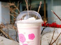 樱花小铁-luckincoffee瑞幸咖啡(冠福大厦店)