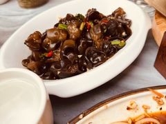 -蔼若春.传承三十年云南菜(金碧公园店)