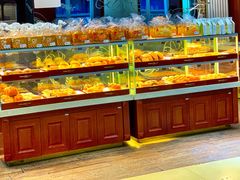 面包甜点陈列柜-老鼎丰(靖宇街总店)