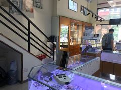 -世纪大明眼镜·蔡司战略授权店(汉街店)