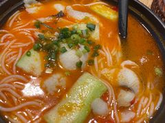-俏凤凰(美林M·LIVE天地东座店)