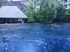 -三亚湾海居铂尔曼度假酒店