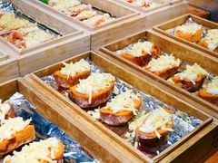 自助取餐区-V-ONE西雅图海鲜自助餐厅(仓山万达广场店)