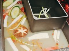 -洞子口重庆鲜货火锅(楚翘城旗舰店)