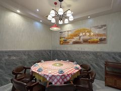 -阆辣荟餐饮(老味道8年·古城店)