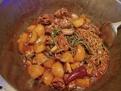 排骨鸡肉锅-山里屯铁锅炖·东北菜(康桥店)