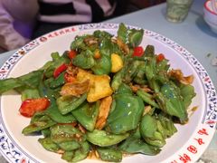 -鱼窝棚柴火铁锅炖(富山屯店)